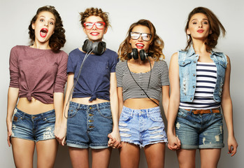  four stylish sexy hipster girls best friends