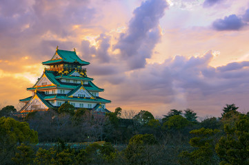 Naklejka premium Niesamowity zachód słońca Obraz zamku w Osace