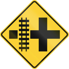Obraz premium United States MUTCD road sign - Level crossing and intersection