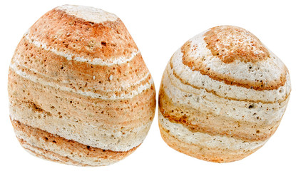 deux galets sur fond blanc