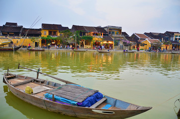 Obraz premium Hoi An old town in Vietnam after sunset