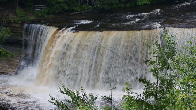 Seamless loop features Upper Peninsula Michigan's beautiful, wide, and iconic Upper Tahquamenon Falls flowing with tannin stained waters.