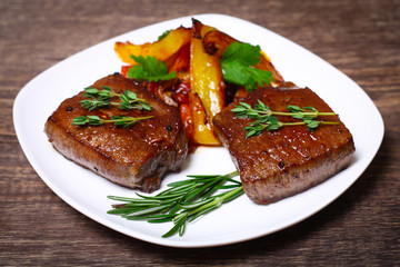 medium roast rib-eye steak with pepper, thyme and salt