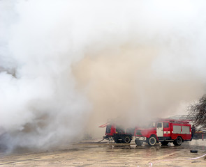 Fototapeta na wymiar Fire and strong smoke