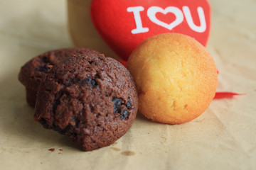 chocolate muffins red heart