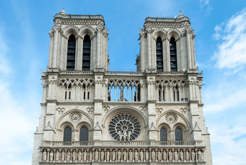 Obraz na płótnie Canvas The Western facade of Notre-Dame de Paris II