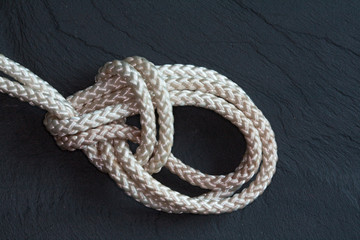 Noeud marin, noeud de chaise triple