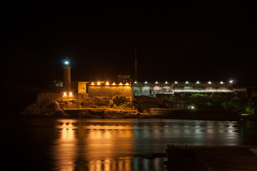 Fototapeta na wymiar El castillo del morro at night
