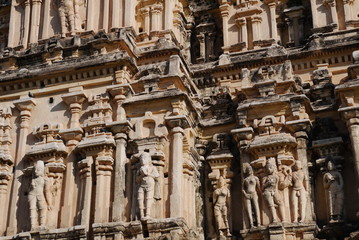 Действующий храм Вирупакша в Хампи, Индия