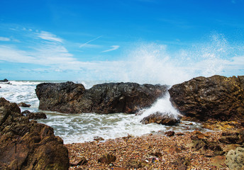 Blur motion, Waves wash ashore during with rock