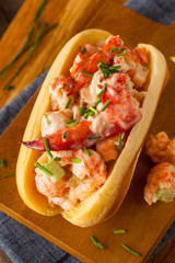 Homemade New England Lobster Roll