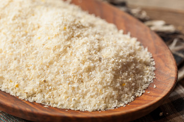 Raw Organic Dry Grits