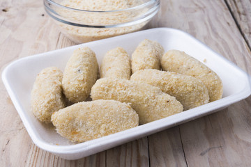 raw croquettes to fry in pan or in fryer
