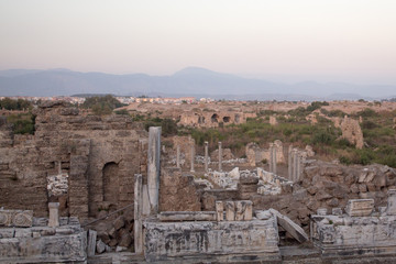 Fototapeta na wymiar Ancient ruins in Side, Trukey