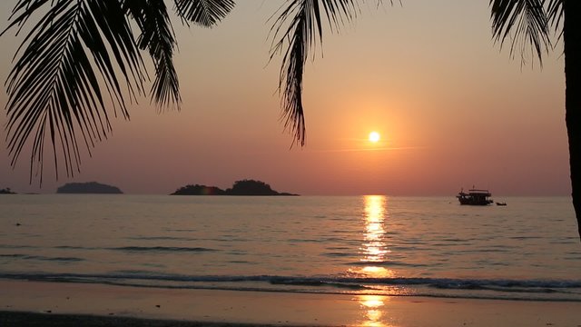 Beautiful sunset on the tropical coast.