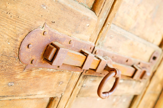 europe old in and rusty lock closeup