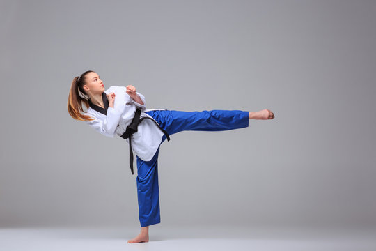 Female Martial Arts Images – Browse 37,216 Stock Photos, Vectors, and Video