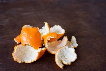 Lot of orange peel 