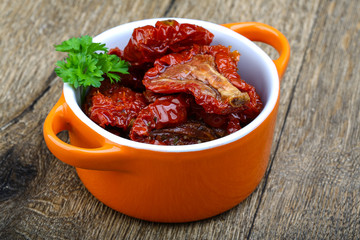 Dried tomatoes