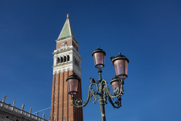 Fototapeta na wymiar Lampione di Venezia