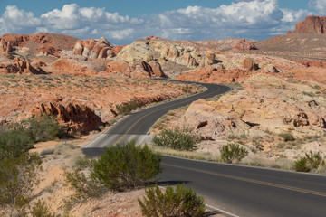 Valley of fire, road crossing
