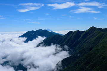 Fototapeta na wymiar Main peaks of Southern Japan Alps and Mt.Fuji in Japan