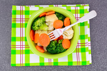 Vegetable Plate: Broccoli and Carrots. Diet Fitness Nutrition.