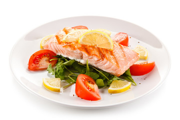 Grilled salmon and vegetables