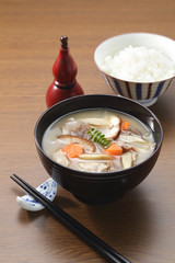 豚汁とご飯