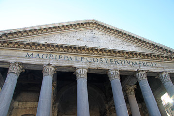 Obraz premium ROME, ITALY - DECEMBER 20, 2012: The Pantheon in Rome, Italy