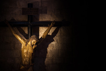 Crucifix - obrazy, fototapety, plakaty