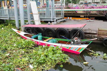 Fototapeta na wymiar Small Longtail Boat, Chayo Phraya River, Bangkok, Thailand