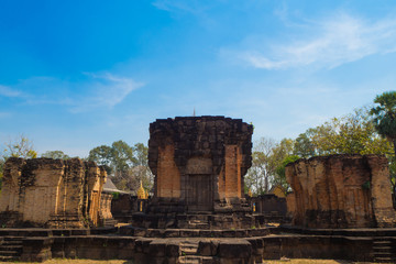 Sa Kampheang Yai Castle