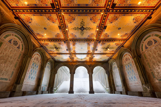 941 fotos de stock e banco de imagens de Bethesda Terrace Central Park -  Getty Images