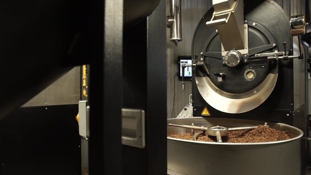 The Mixer of The Device of the Frying Coffee