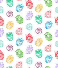 Owls hand drawn seamless pattern