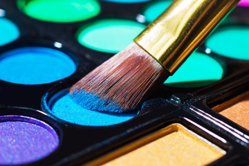 Colorful makeup palette with makeup brush,color filter