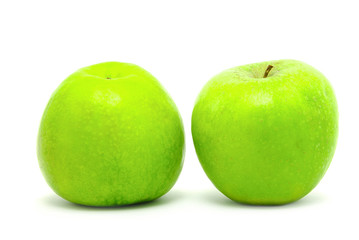 Green apple, isolated on white background