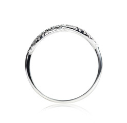 Fototapeta premium Jewellery ring isolated on a white background