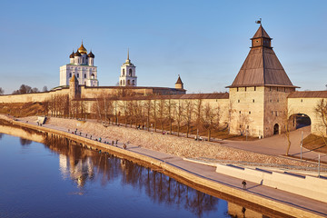 Pskov. Spring. Fishermen on river quay Great. Fortification IMG_2337