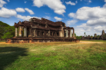 Fototapeta na wymiar SIEM REAP, CAMBODIA. The temple of Angkor Wat. Library