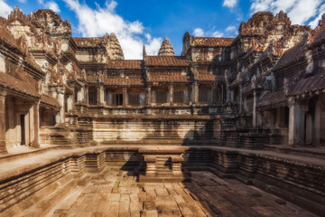 Fototapeta premium SIEM REAP, CAMBODIA. One of the four basins in the cruciform cloister in Angkor Wat