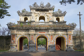 Obraz premium Восточный бастион-ворота запретного города. Вид с внутренней стороны. Хюэ, Вьетнам