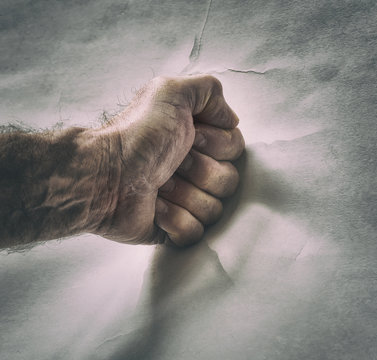 Zerbrechen 이미지 – 찾아보기 1,537 스톡 사진, 벡터 및 비디오 | Adobe Stock