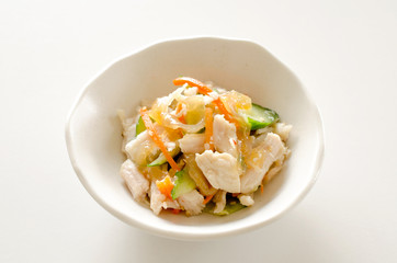 蒸し鶏とくらげの中華和え © nutria3000