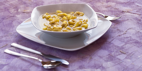 Tortellini in broth