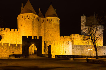 Castle and walls of Carcassonne © 135pixels