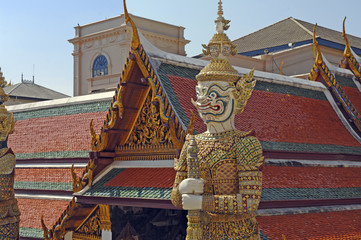 Fototapeta premium Traditional Thai architecture at the Grand Palace, Bangkok, Thailand