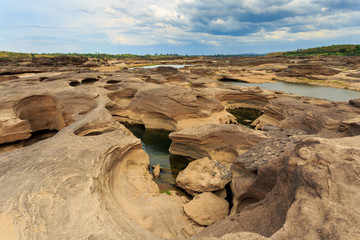 Fototapeta premium Unseen Thailand grand canyon sam pan bok at ubonratchathani