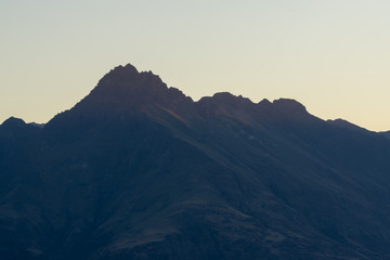 Fototapeta premium sunset over lake wakatipu